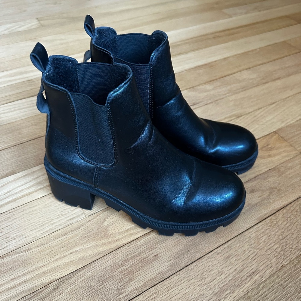 Black Leather Chelsea Booties - Women